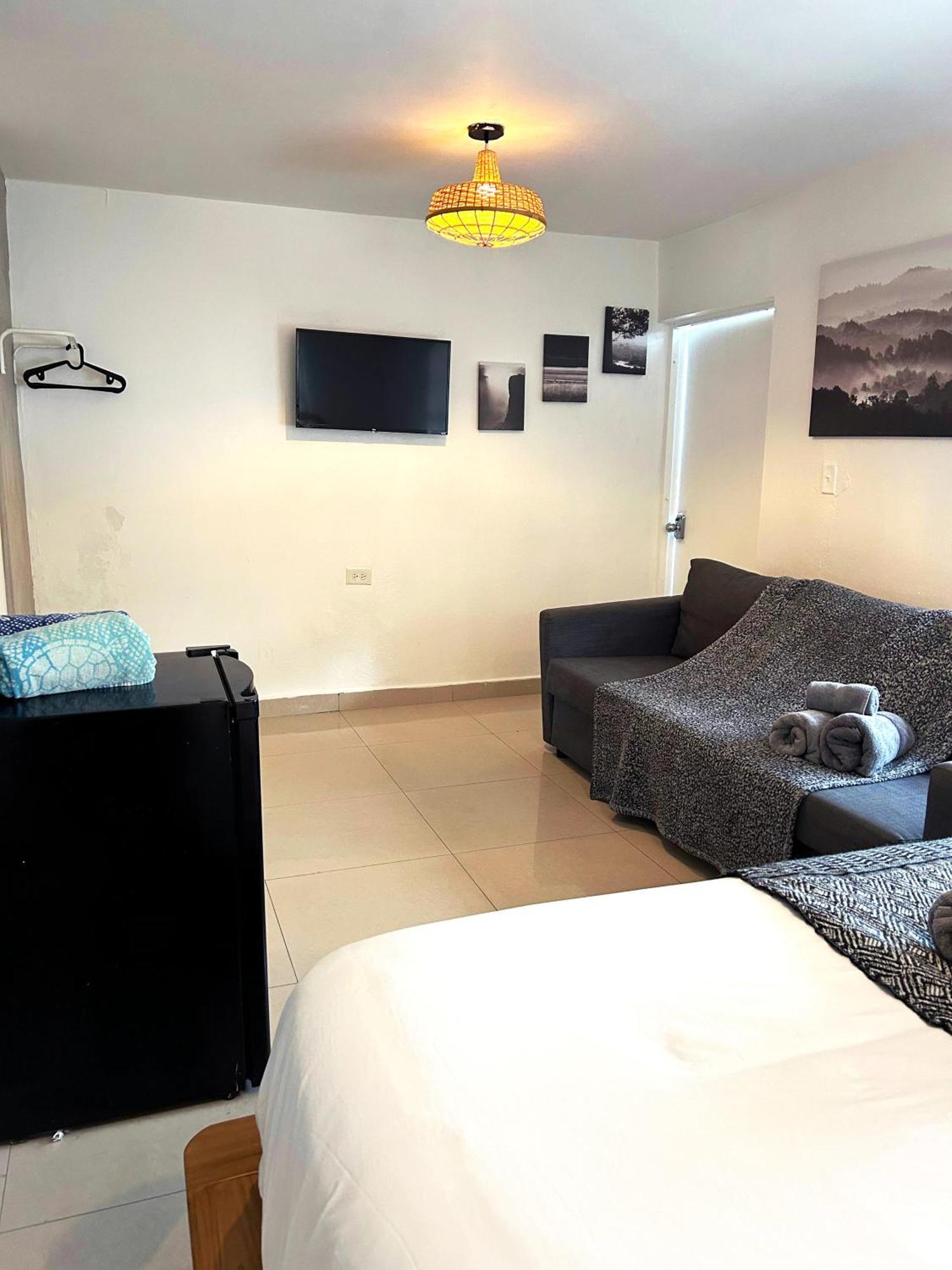 The Pelican Poshtel Σαν Χουάν Εξωτερικό φωτογραφία